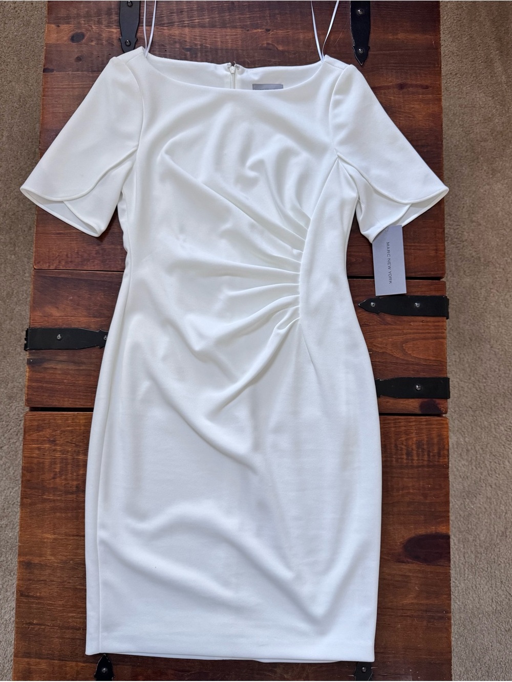 Elegant White Ruched Sheath Dress